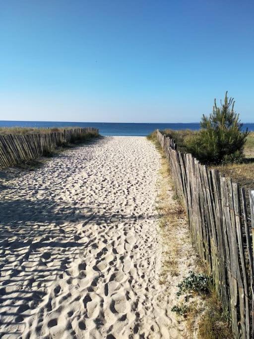 Au Soleil, Marcher Vers La Plage Torreilles Exterior photo